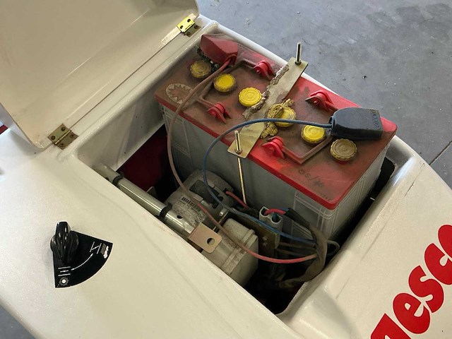 2003 gesco brava et/1 vloerreiniger - afbeelding 5 van  7