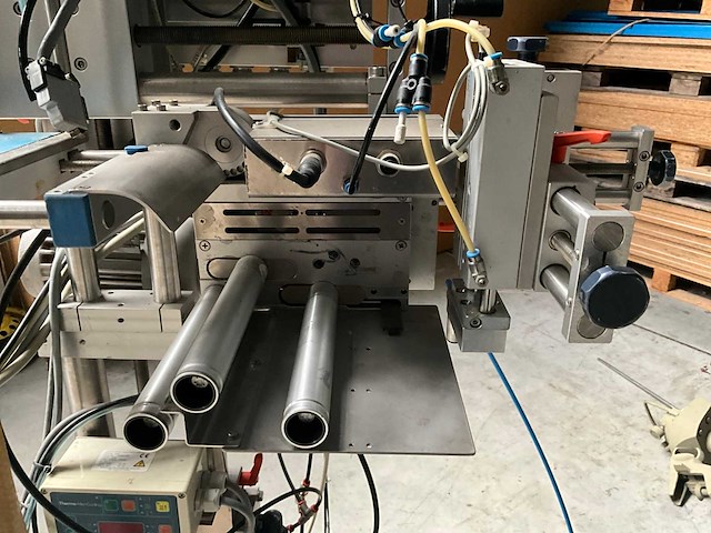 2003 herma 414 pick & place print- en etiketteermachine - afbeelding 7 van  12