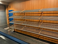 2003 koeltoonbank + broodrekken - afbeelding 12 van  18