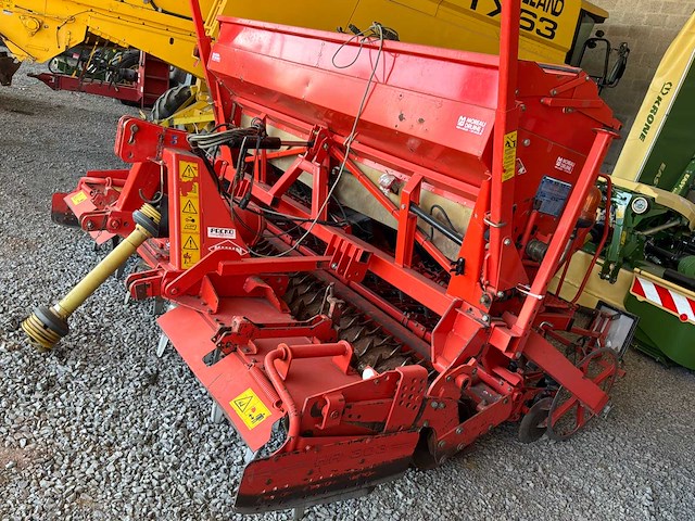 2003 kuhn seeder - afbeelding 9 van  16