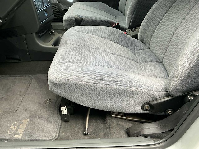 2003 lada 112 1.5 gli 16v - slechts 11km! - afbeelding 5 van  53