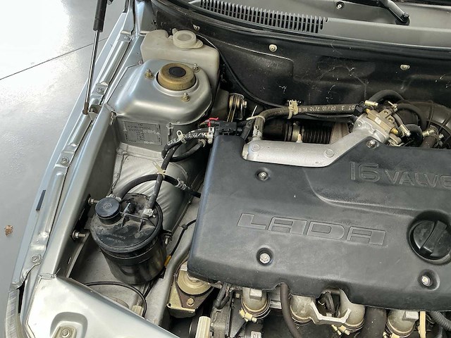 2003 lada 112 1.5 gli 16v - slechts 11km! - afbeelding 36 van  53