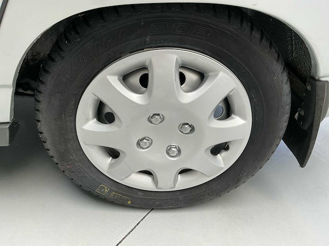 2003 lada 112 1.5 gli 16v - slechts 11km! - afbeelding 38 van  53