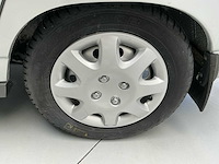 2003 lada 112 1.5 gli 16v - slechts 11km! - afbeelding 38 van  53