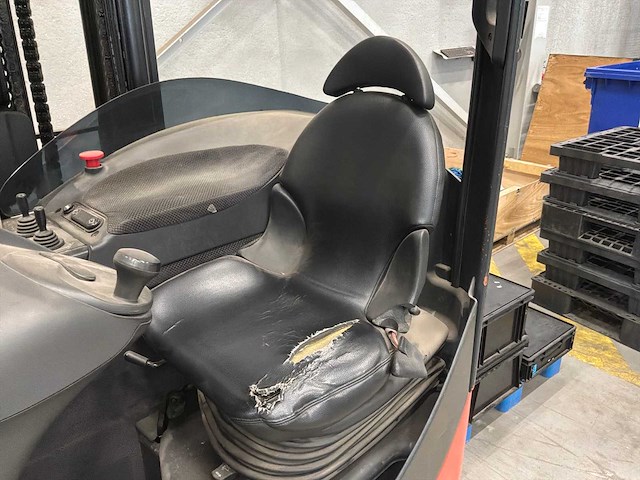 2003 linde r14s reach truck - afbeelding 2 van  15