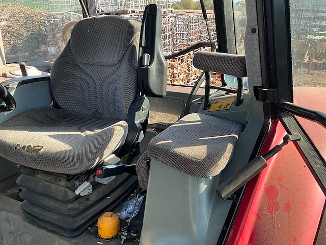 2003 massey ferguson 8240 landbouwtractor - afbeelding 25 van  57