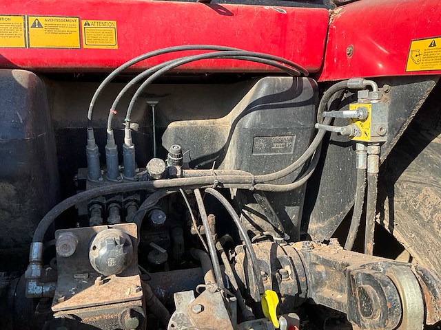 2003 massey ferguson 8240 landbouwtractor - afbeelding 38 van  57