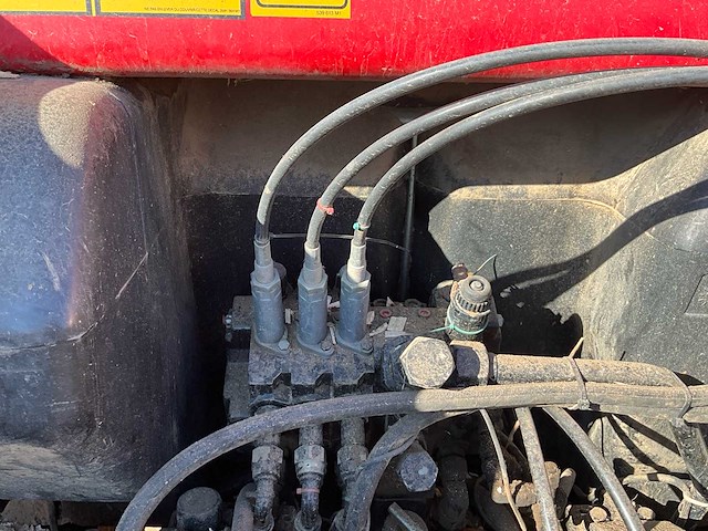2003 massey ferguson 8240 landbouwtractor - afbeelding 42 van  57