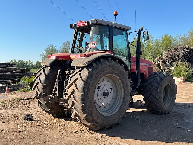 2003 massey ferguson 8240 landbouwtractor - afbeelding 34 van  57