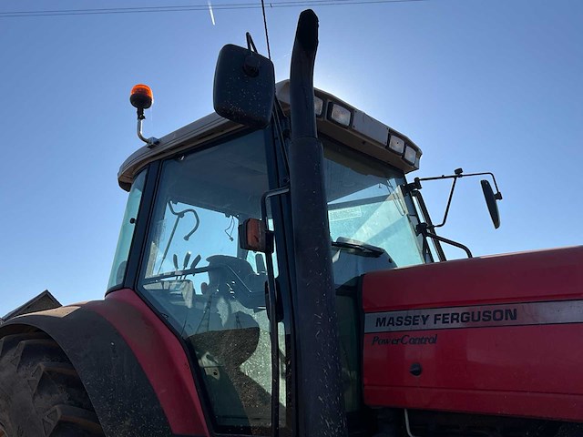 2003 massey ferguson 8240 landbouwtractor - afbeelding 51 van  57