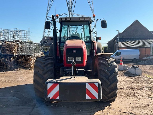 2003 massey ferguson 8240 landbouwtractor - afbeelding 55 van  57