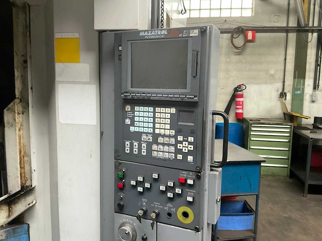 2003 mazak variaxis 500-5x 5-assige cnc verticaal bewerkingscentrum - afbeelding 3 van  6