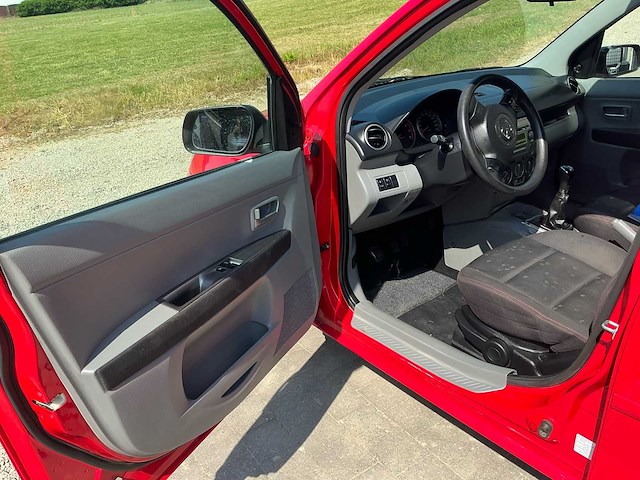 2003 mazda 2 stationwagen break personenauto - afbeelding 3 van  32