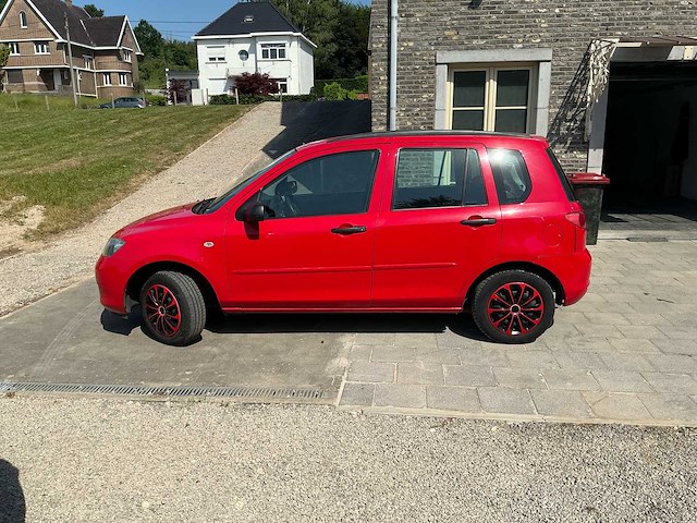 2003 mazda 2 stationwagen break personenauto - afbeelding 12 van  32