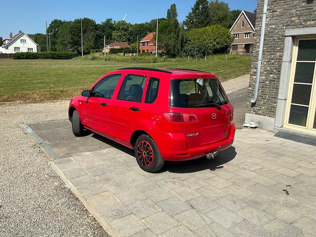 2003 mazda 2 stationwagen break personenauto - afbeelding 23 van  32