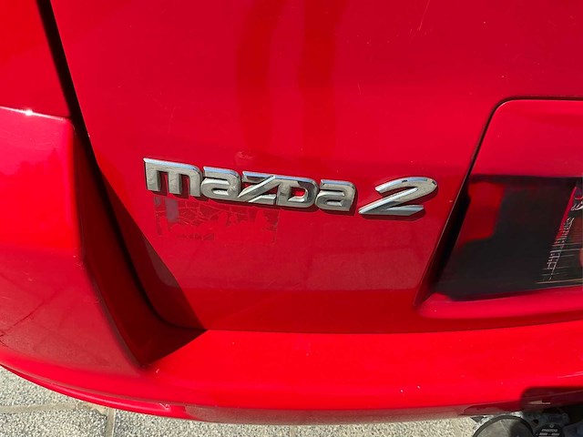2003 mazda 2 stationwagen break personenauto - afbeelding 16 van  31