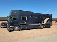 2003 mercedes-benz actros paarden vrachtwagen - afbeelding 9 van  32