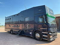 2003 mercedes-benz actros paarden vrachtwagen - afbeelding 32 van  32
