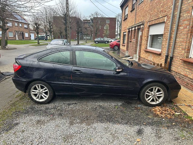 2003 mercedes-benz c220 cdi automaat - afbeelding 9 van  12