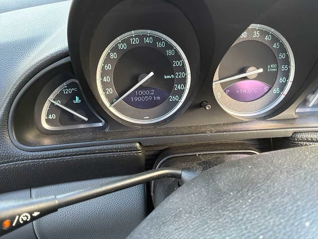 2003 mercedes benz sl 350 personenauto - afbeelding 14 van  29