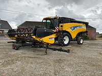 2003 new holland cx820 maaidorser met maaibord en kar
