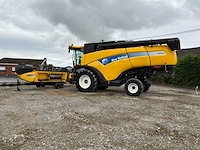 2003 new holland cx820 maaidorser met maaibord en kar - afbeelding 16 van  21