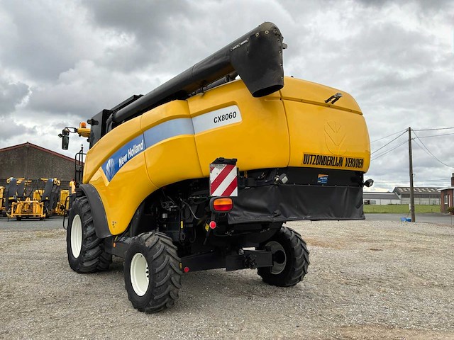 2003 new holland cx820 maaidorser met maaibord en kar - afbeelding 21 van  21
