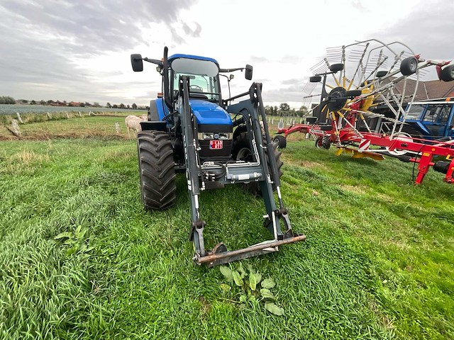 2003 new holland t/m - afbeelding 32 van  40