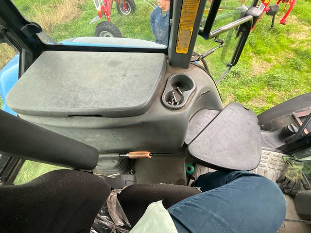 2003 new holland t/m - afbeelding 10 van  40