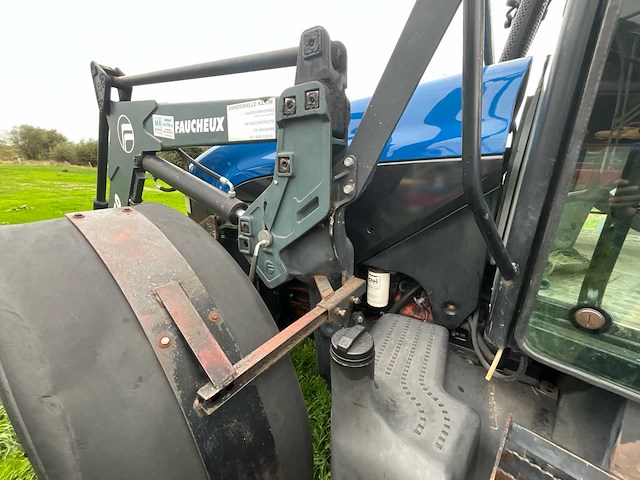 2003 new holland t/m - afbeelding 16 van  40
