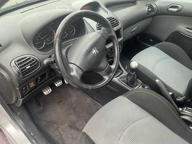 2003 peugeot 206cc - afbeelding 10 van  23