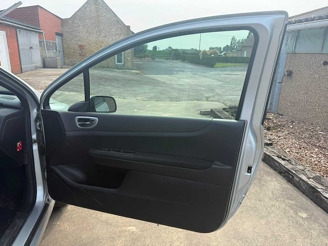 2003 peugeot 307 personenauto - afbeelding 10 van  28