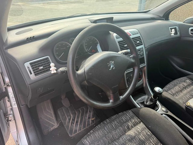 2003 peugeot 307 personenauto - afbeelding 26 van  28