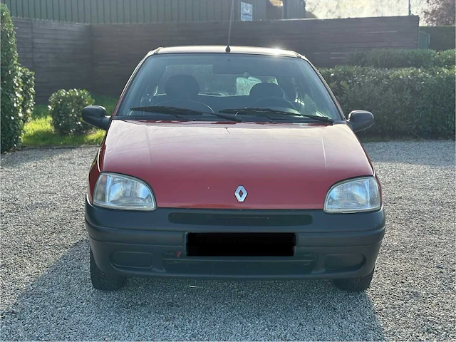 2003 renault clio ii auto 1.2 benzine – 98.000 km – 60 pk - afbeelding 15 van  16