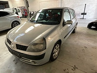 2003 renault clio personenauto - afbeelding 1 van  8