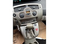 2003 renault megane personenauto - afbeelding 10 van  16