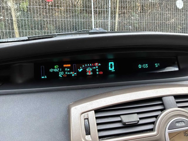 2003 renault megane personenauto - afbeelding 9 van  16