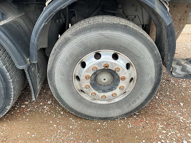 2003 scania 6x2 open laadbak / machineplatform - afbeelding 1 van  7