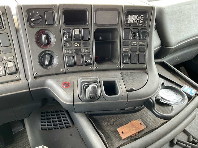2003 scania 6x2 open laadbak / machineplatform - afbeelding 37 van  53