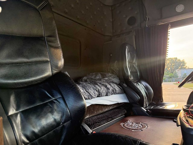 2003 scania r 164 l-6x2 vrachtwagen - afbeelding 14 van  33