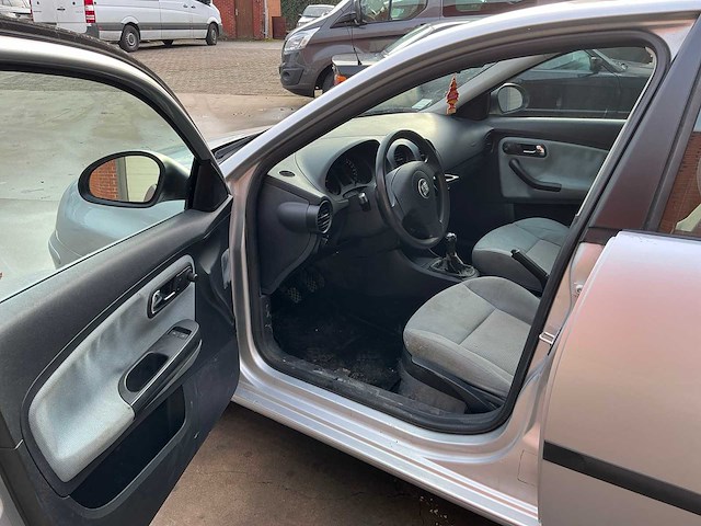 2003 seat cordoba personenauto - afbeelding 2 van  25