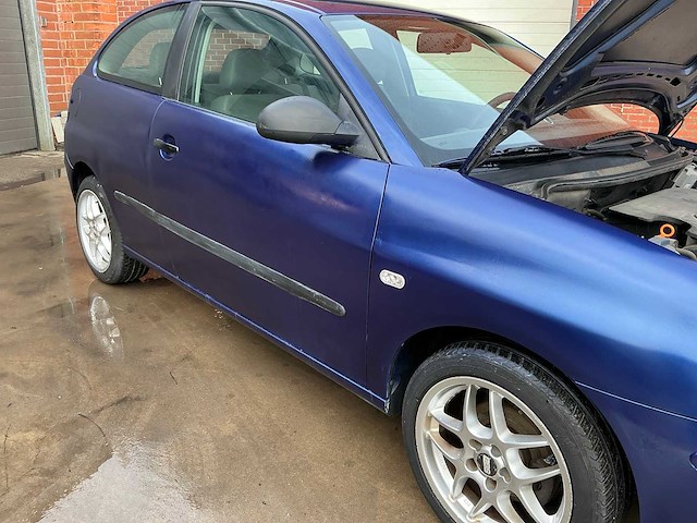 2003 seat ibiza personenauto - afbeelding 14 van  25
