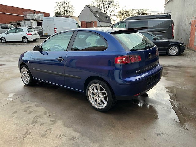 2003 seat ibiza personenauto - afbeelding 19 van  25