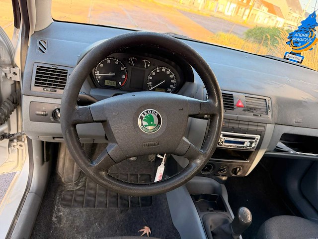 2003 skoda fabia personenauto - afbeelding 16 van  16