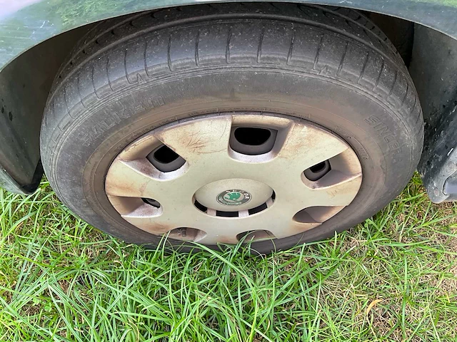 2003 skoda fabia personenauto - afbeelding 17 van  26