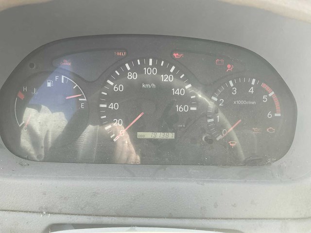 2003 toyota dyna 100 2.5 d4 lichte vracht - afbeelding 3 van  13