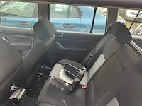 2003 volkswagen golf - afbeelding 11 van  32