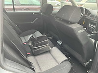 2003 volkswagen golf - afbeelding 16 van  32