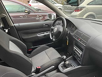 2003 volkswagen golf - afbeelding 17 van  32