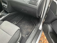 2003 volkswagen golf - afbeelding 19 van  32